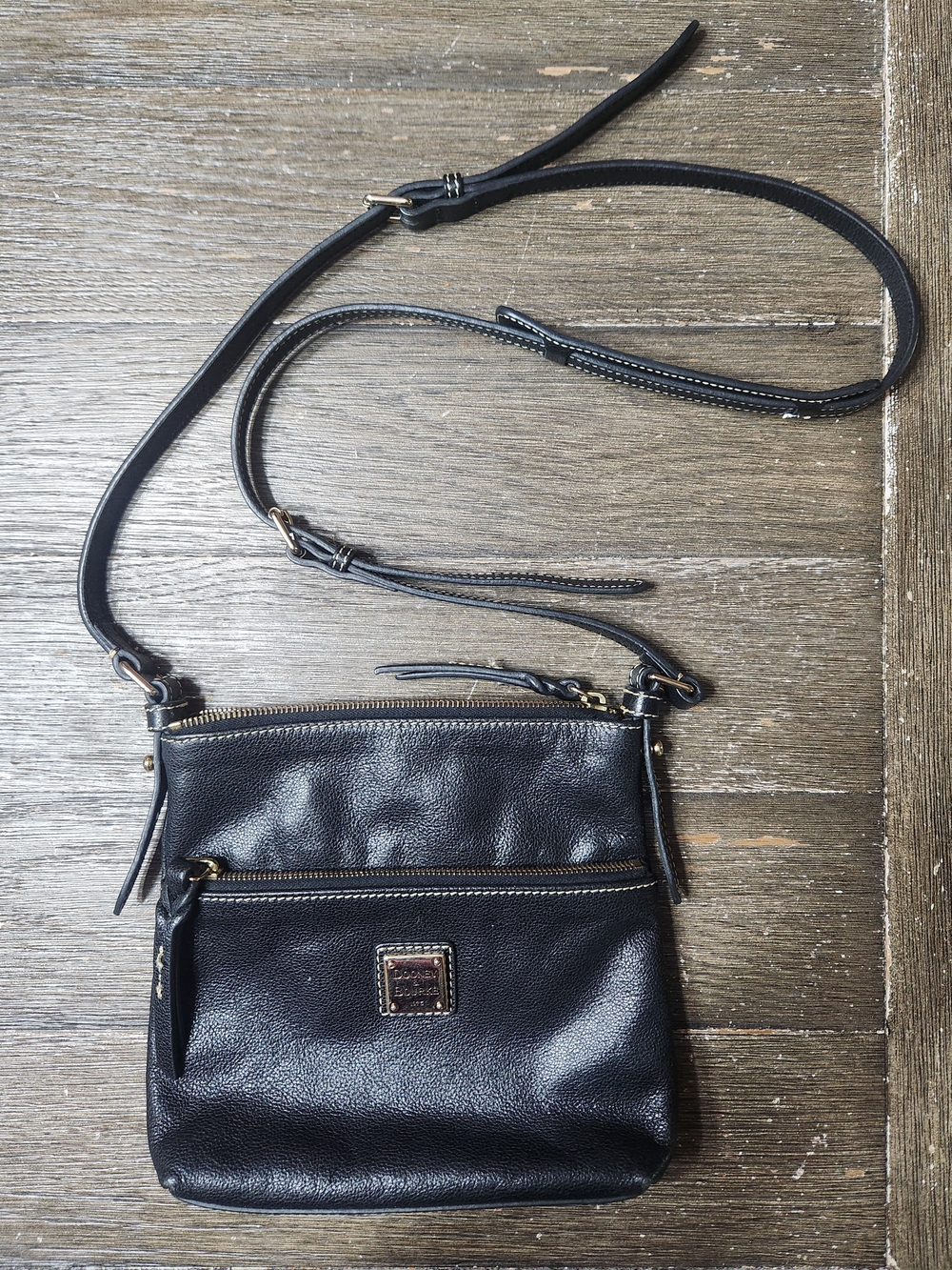 Dooney & Bourke Pebble Grain Small Zip Crossbody Black Bag